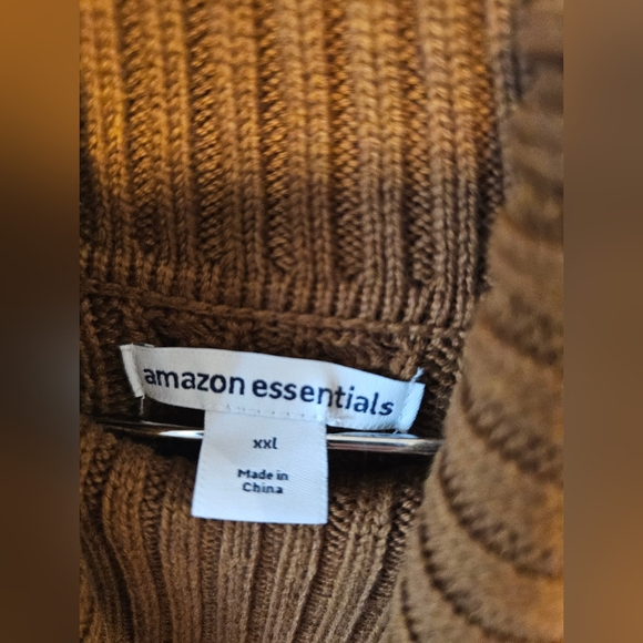 XXL Amazon Essentials Chestnut Cable Knit Sweater - Picture 3 of 4